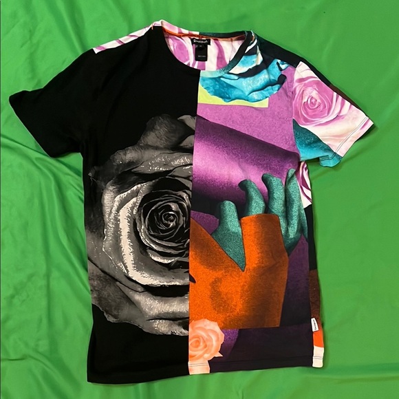 Desigual Multicolor Graphic Tee size Medium - Picture 1 of 8
